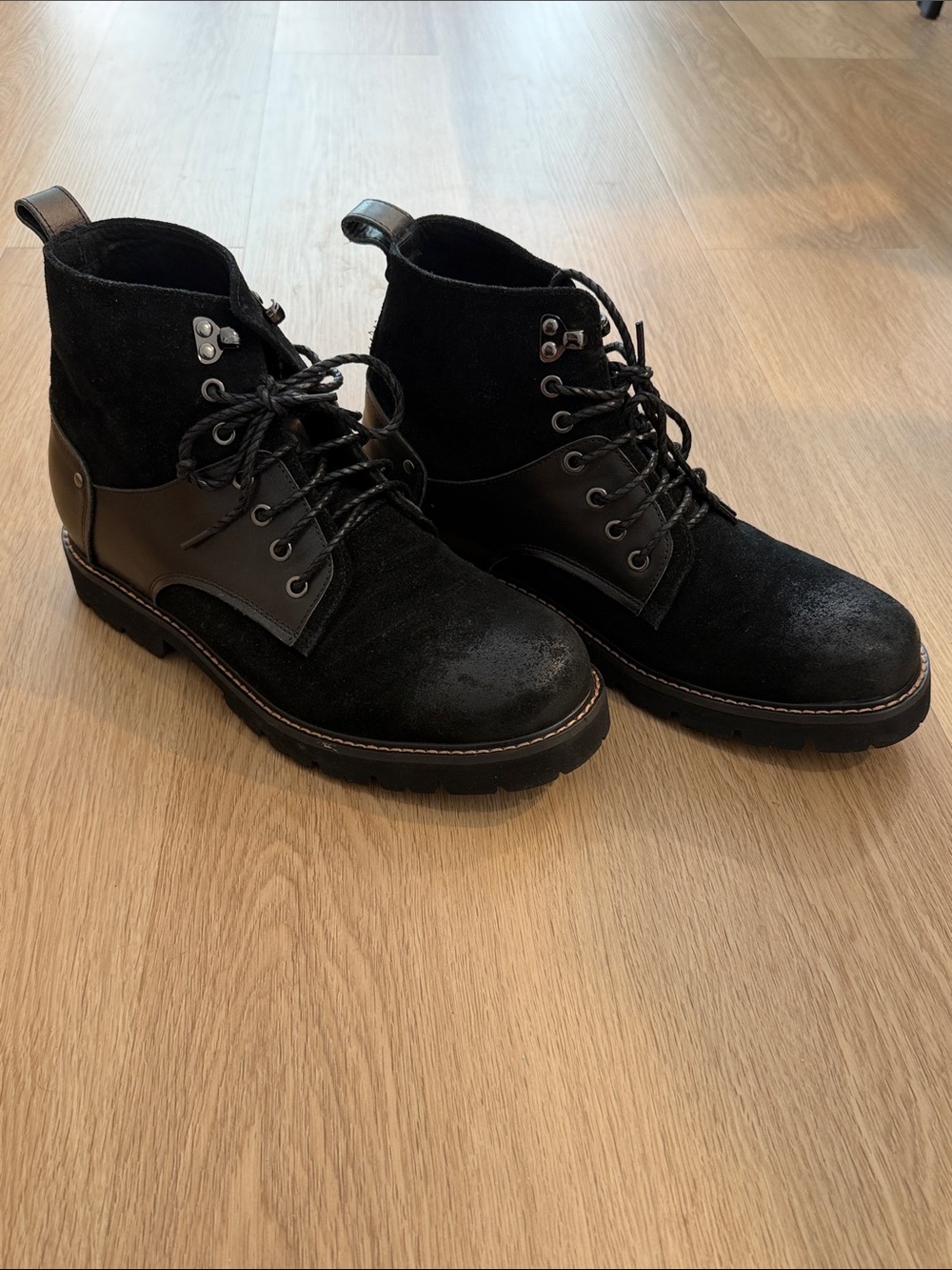 CALTO Men's Invisible Height Leather Boots - Size 10